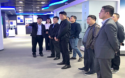 宜春市宜陽(yáng)新區(qū)黨工委書(shū)記于貴龍一行蒞臨泰豪調(diào)研考察